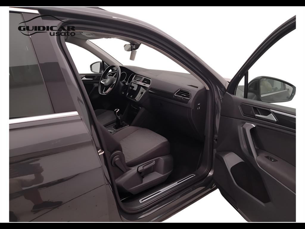 VOLKSWAGEN Tiguan II 2021 - Tiguan 2.0 tdi Life 122cv