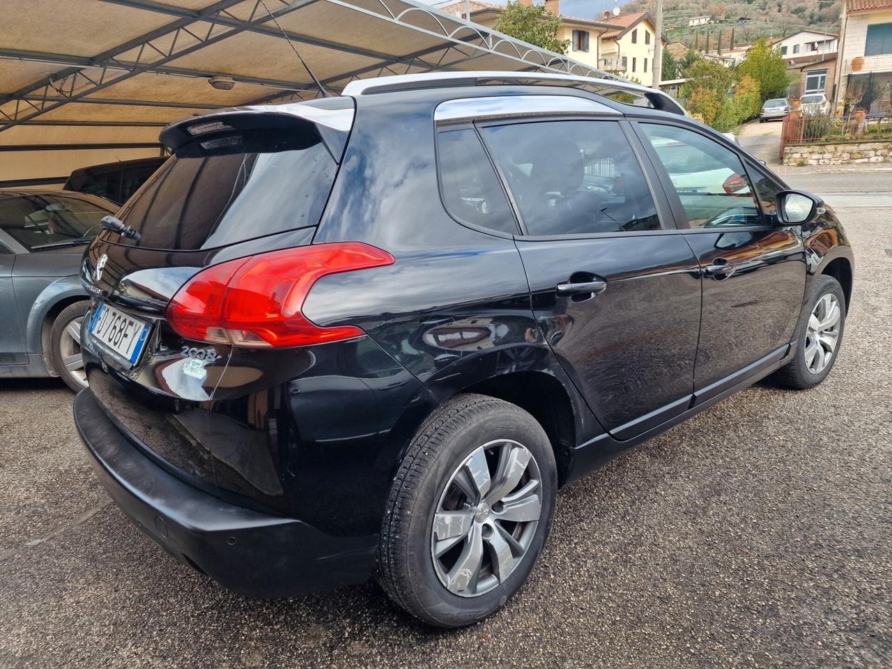 Peugeot 2008 PureTech 82 Allure, 119 mila chilometri