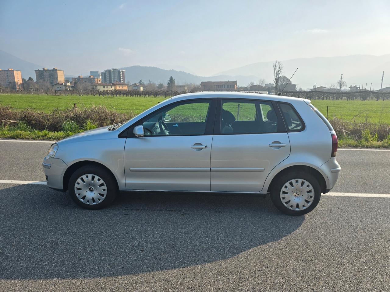 VOLKSWAGEN POLO 1.4 TDI "OK NEOPATENTATI"