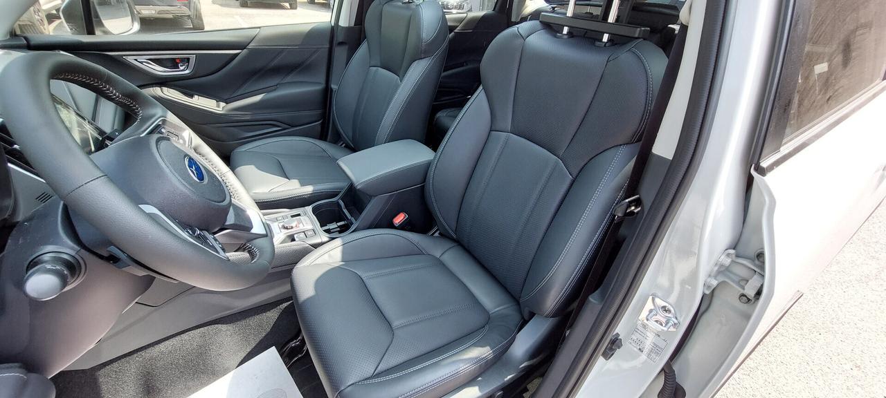 Subaru Forester 2.0 e-Boxer Lineartronic Premium