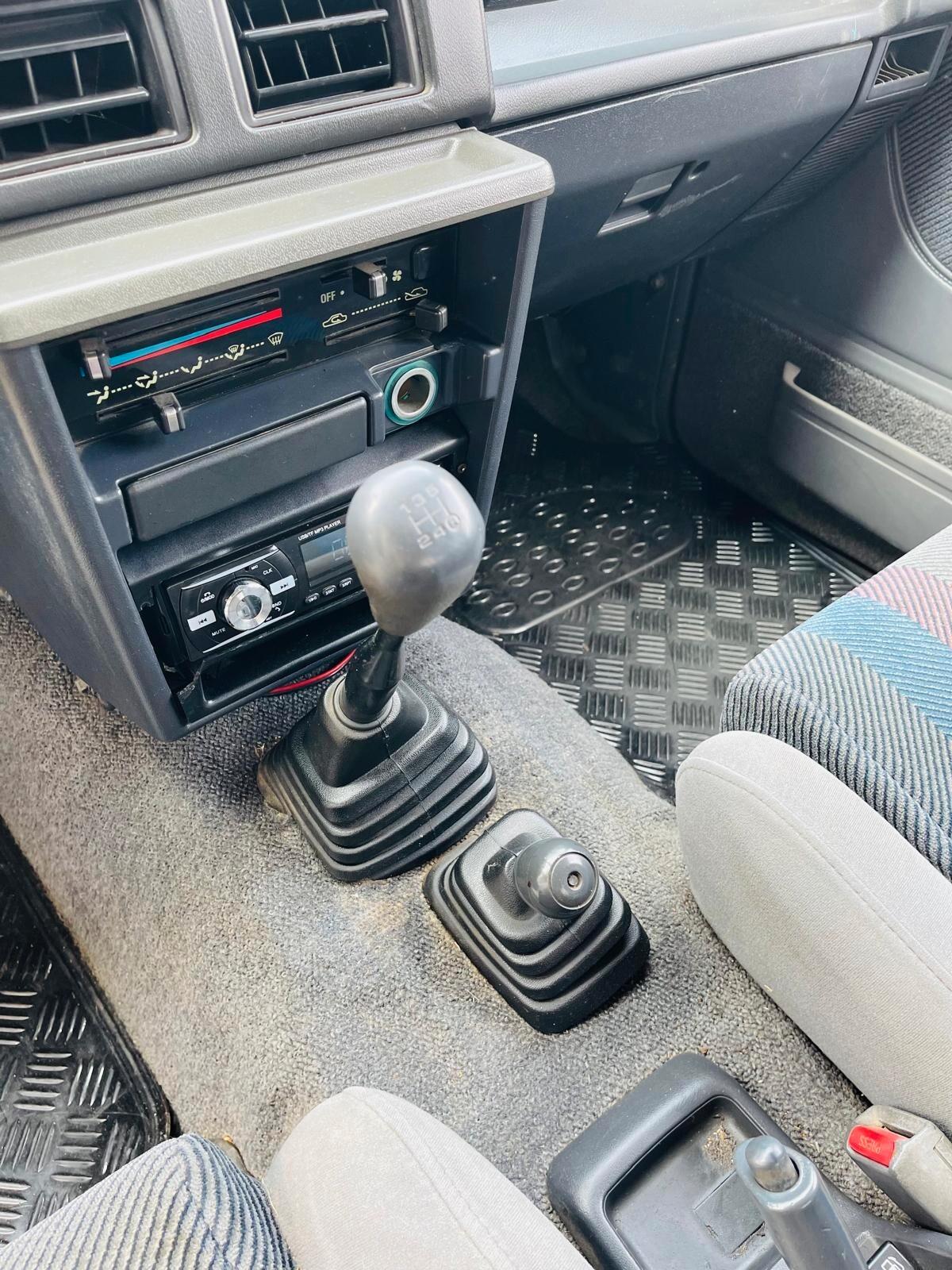 Daihatsu Feroza 1.6i cat Resin-top SX