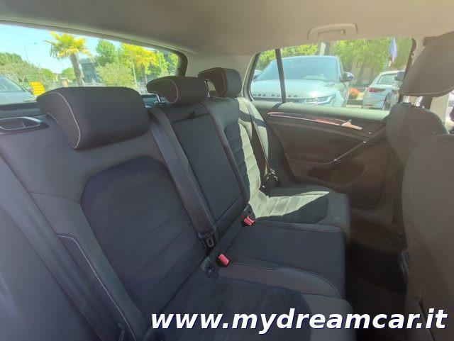 VOLKSWAGEN Golf 2.0 TDI 150CV DSG 5p. Highline BlueMotion Tech.