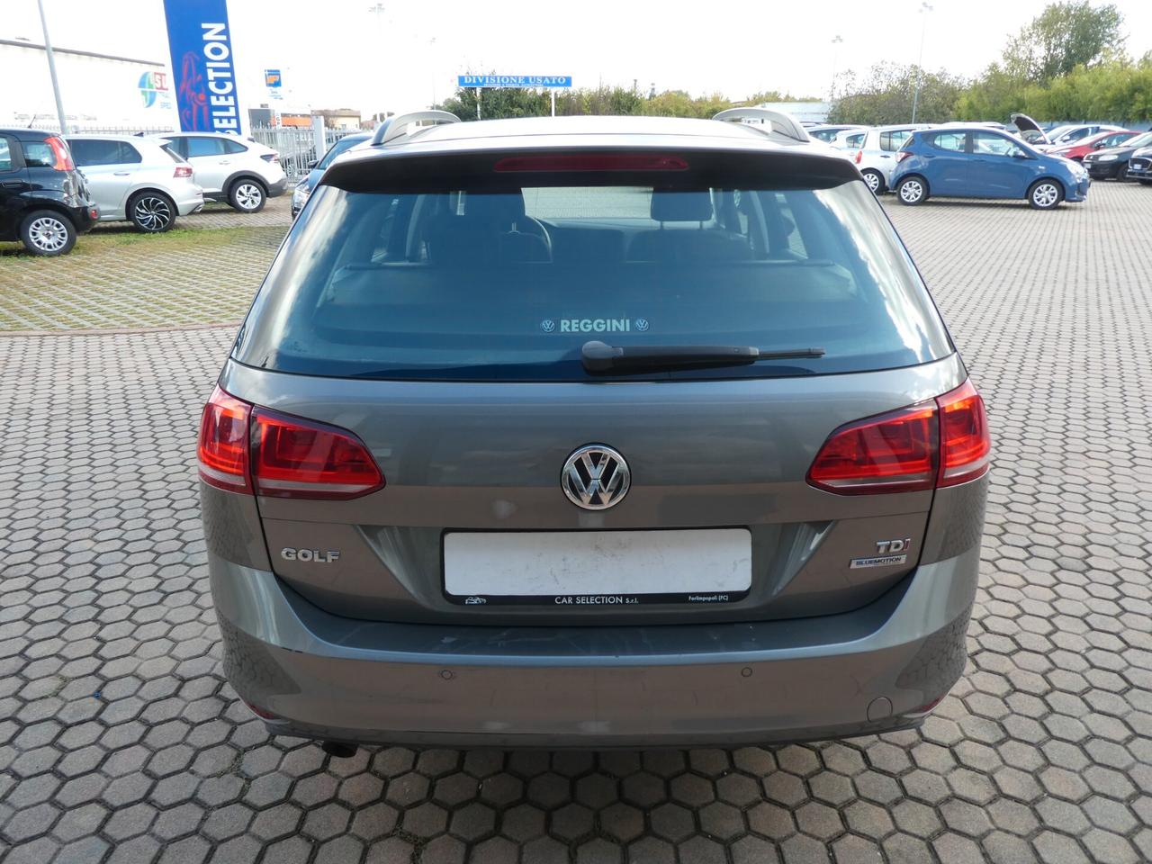 Volkswagen Golf Variant 1.6 TDI 105 CV DSG Comfortline ok neopatentati