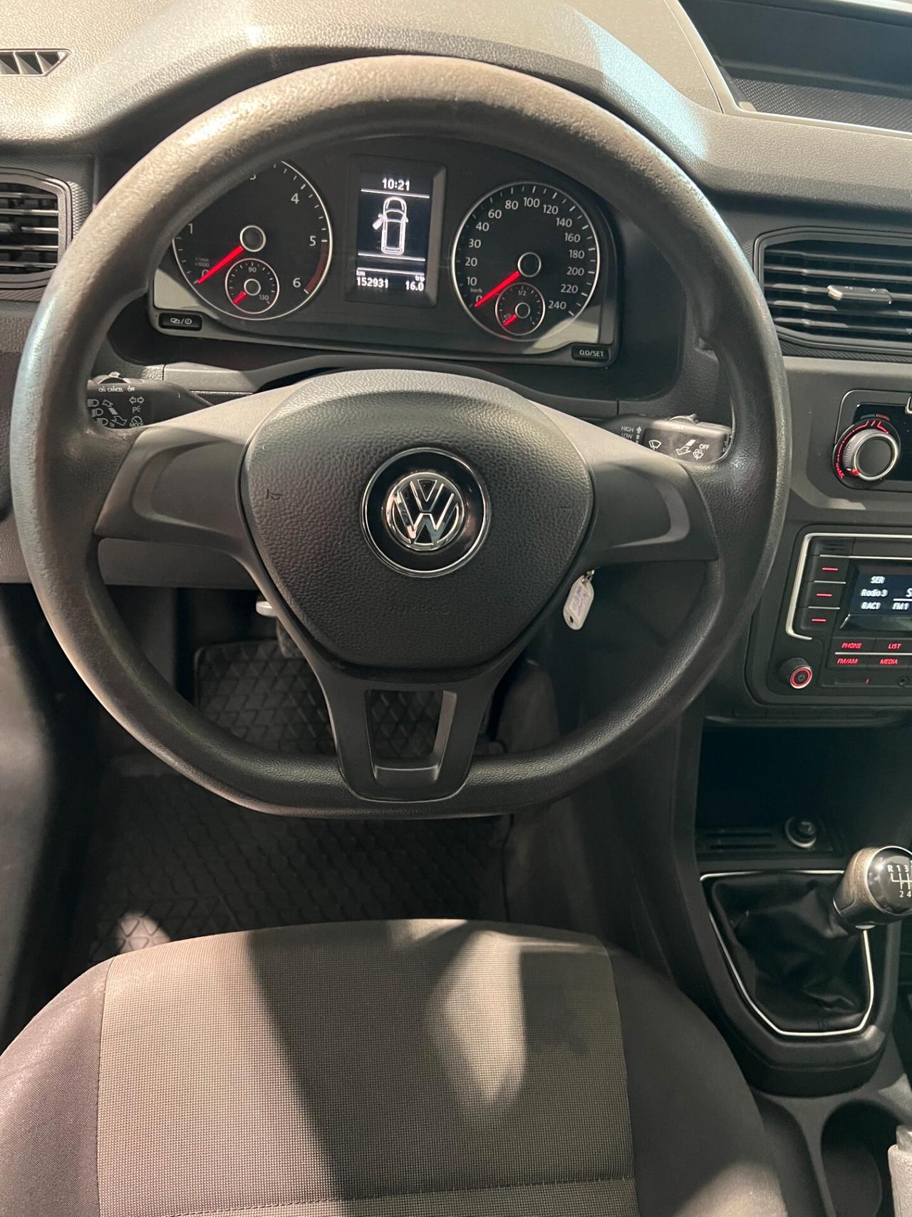 Volkswagen Caddy 2.0 TDI 4×4 122PS EURO6 FÜHRERSCHEINNEULING