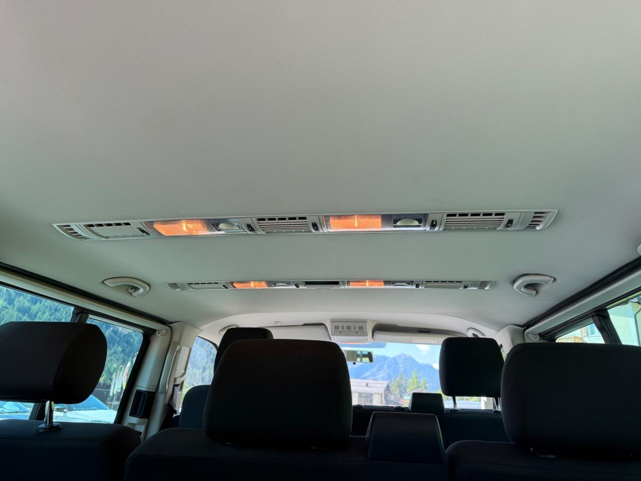 Minibus/ Caravelle 9 posti 4x4