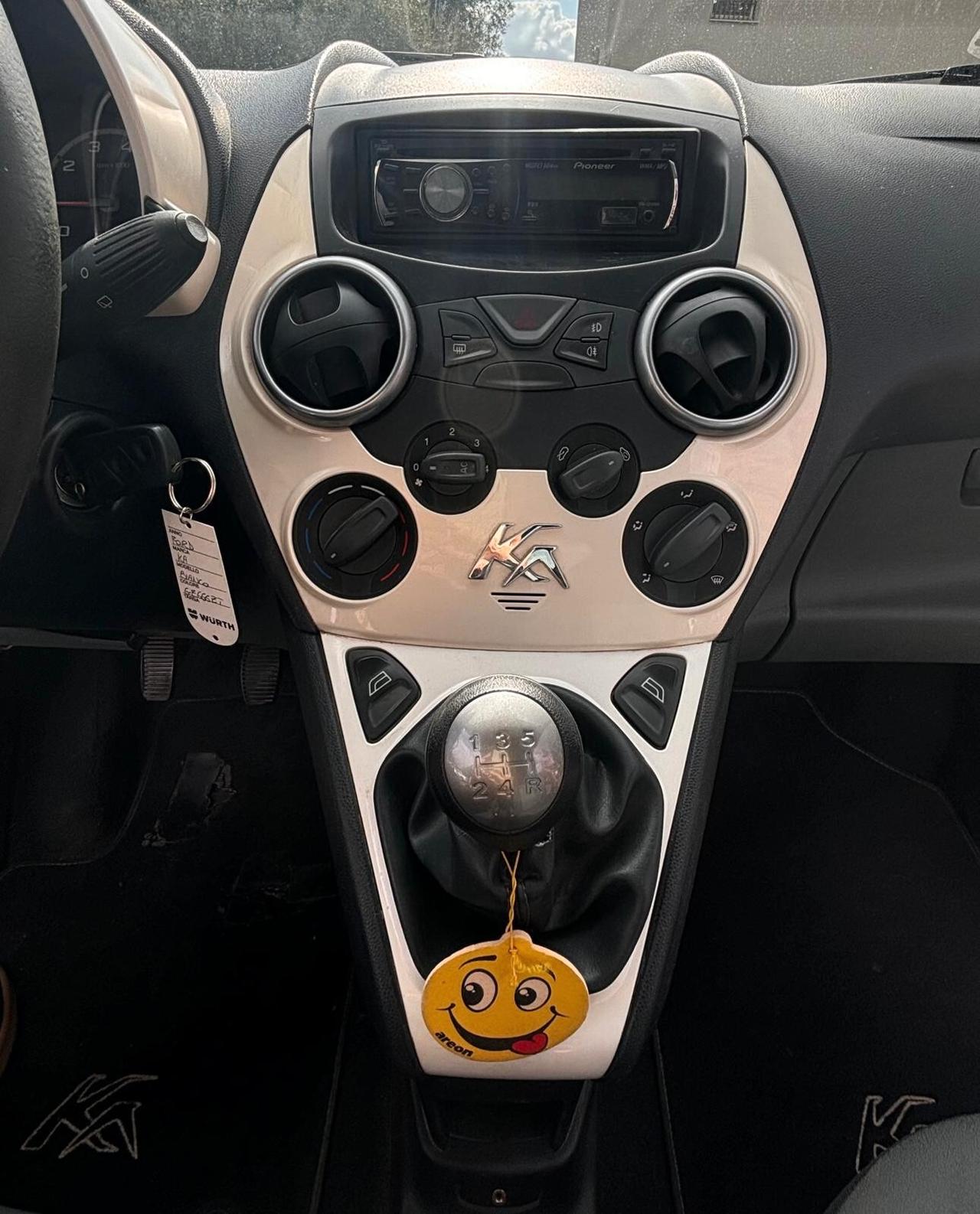 Ford Ka 1.3 TDCi 75CV Titanium