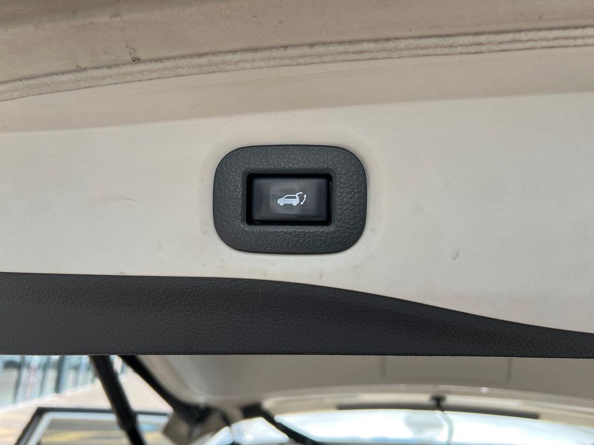 NISSAN X-Trail 1.6 dci Tekna 4wd