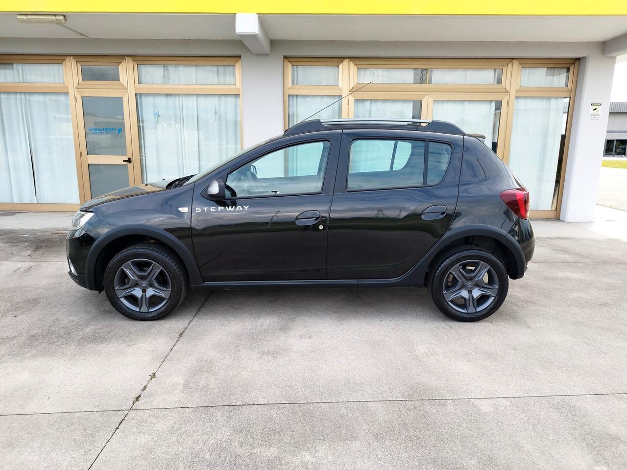 Dacia Sandero Stepway - 1.5 dCi - Neopatentati