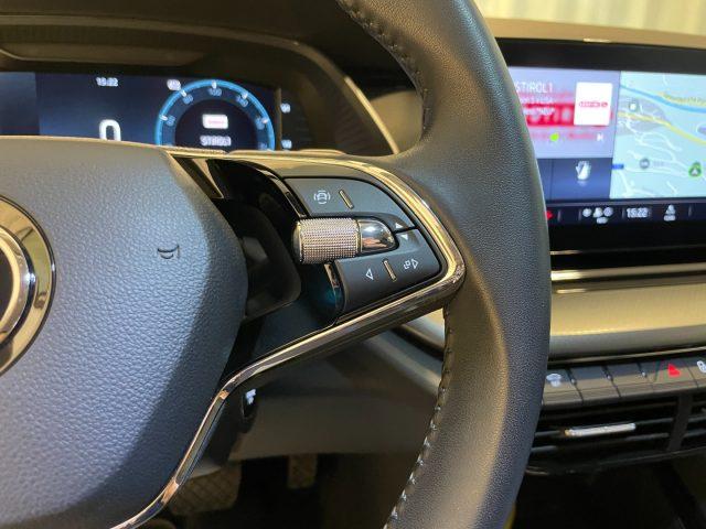 SKODA Octavia 2.0 TDI DSG Wagon Executive LED ACC DAB+