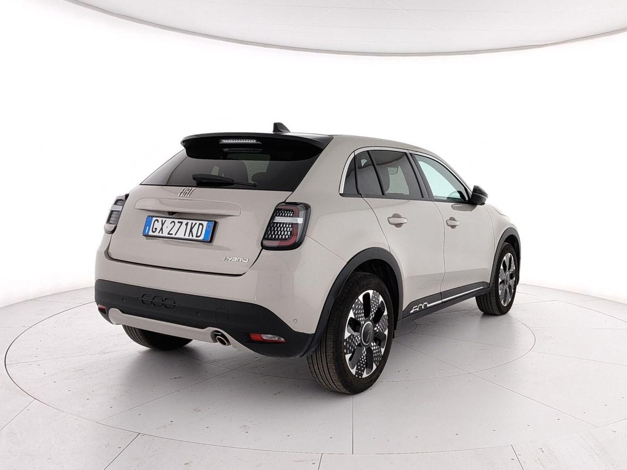 Fiat 600 Hybrid 136 CV DCT MHEV La Prima