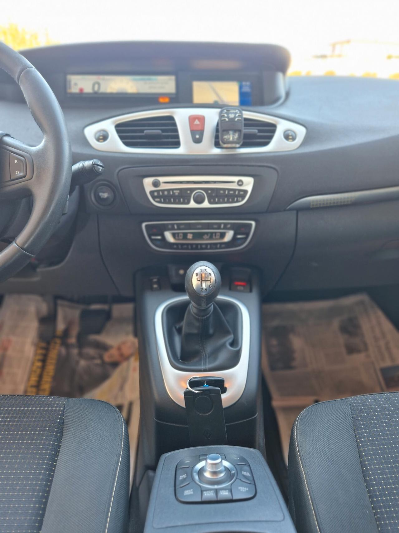 Renault Scenic Scénic X-Mod 1.5 dCi 110CV Luxe