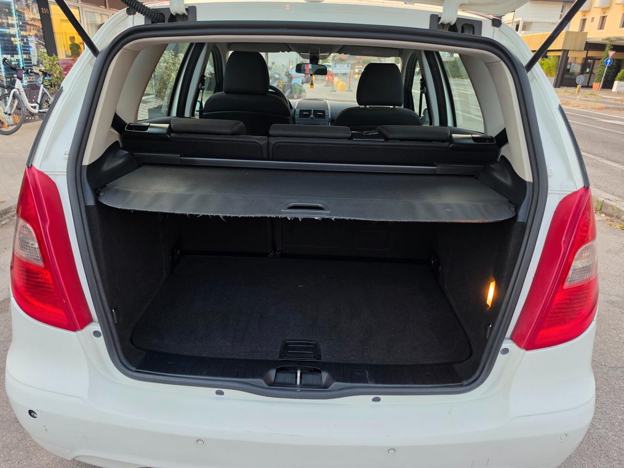 Mercedes-benz A 160 BlueEFFICIENCY Special Edition
