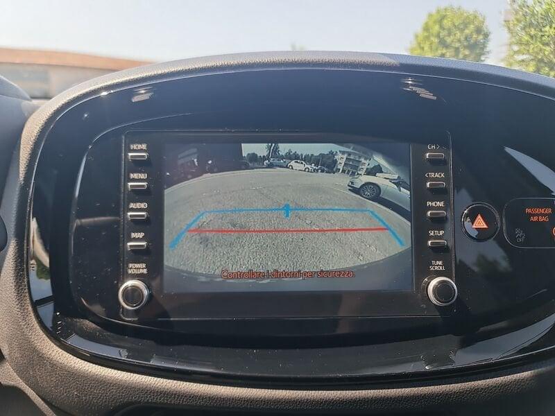 Toyota Aygo X 1.0B (72 CV) Lounge Air S-CVT