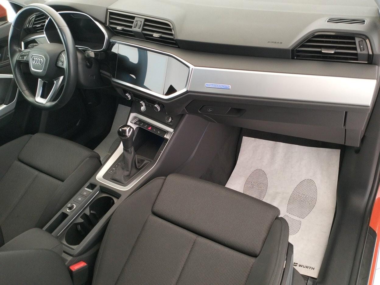 AUDI Q3 40 2.0 tdi Business quattro 190cv s-tronic - IVA ESPOSTA