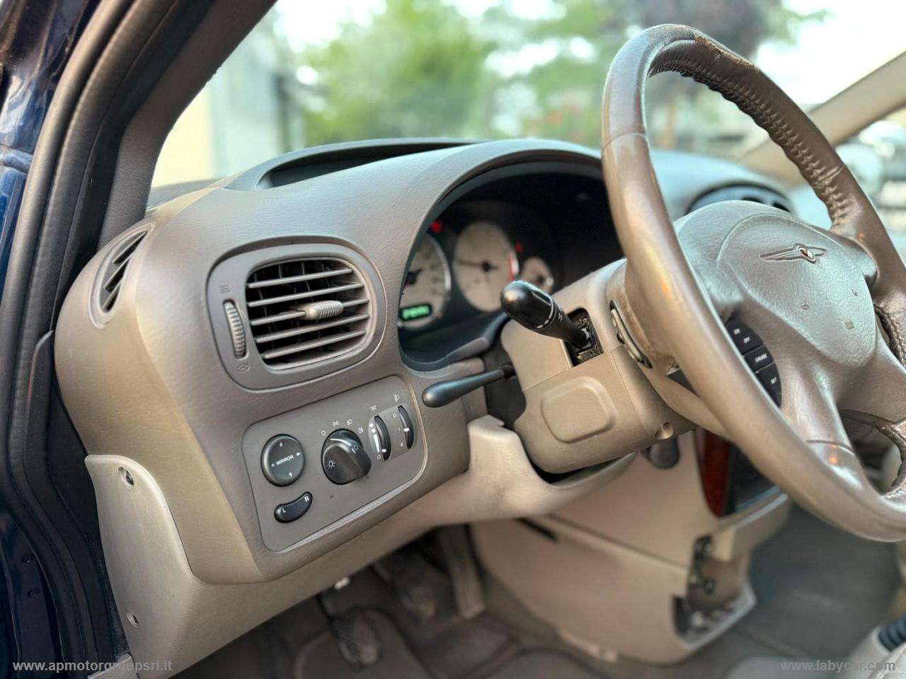 CHRYSLER Voyager 2.5 CRD CAT LX Leather