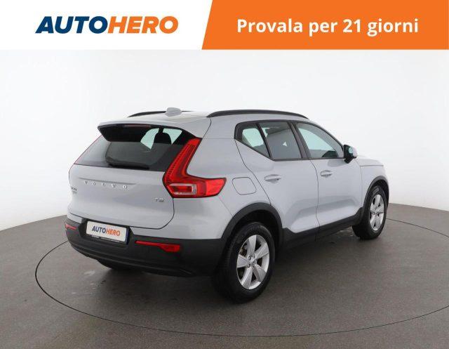 VOLVO XC40 T2 Geartronic Momentum Core