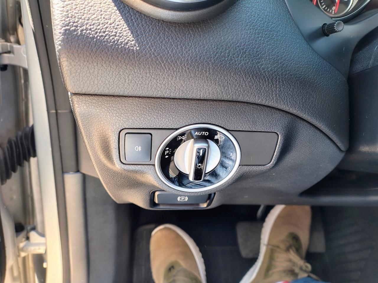 Mercedes-benz CLA 200 CLA 200 d Automatic Premium