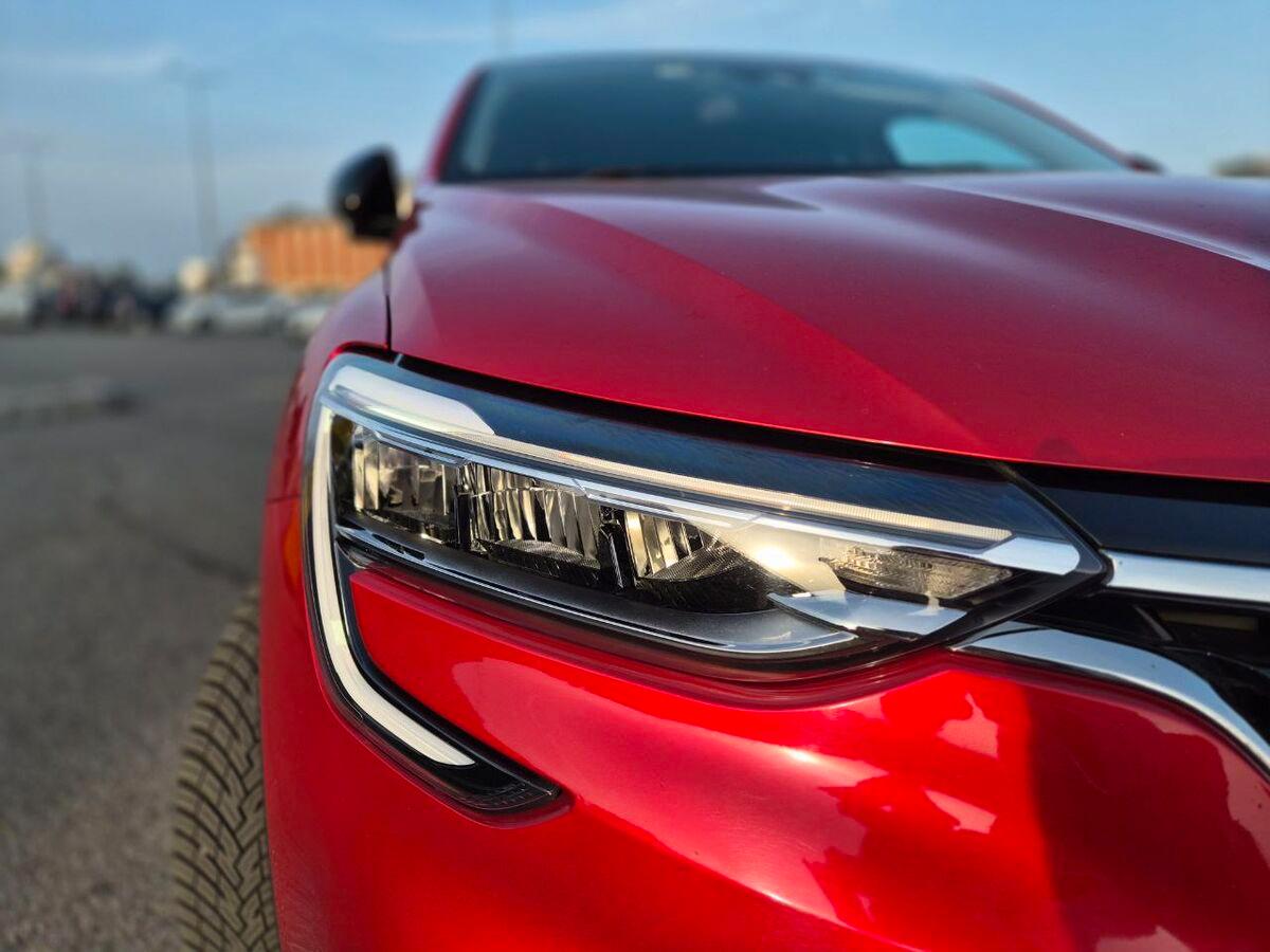 Renault Arkana 1.6 E-Tech full hybrid Intens 145cv