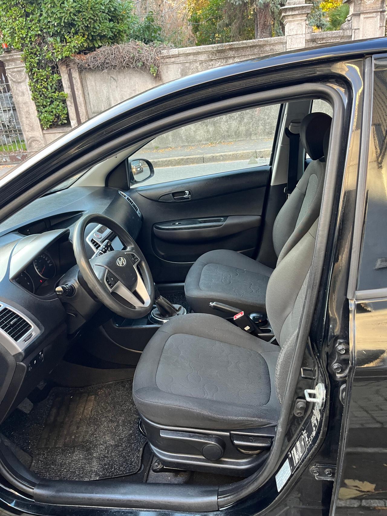 Hyundai i20 1.2 Benzina 5 Porte - Anche Per Neopatentati