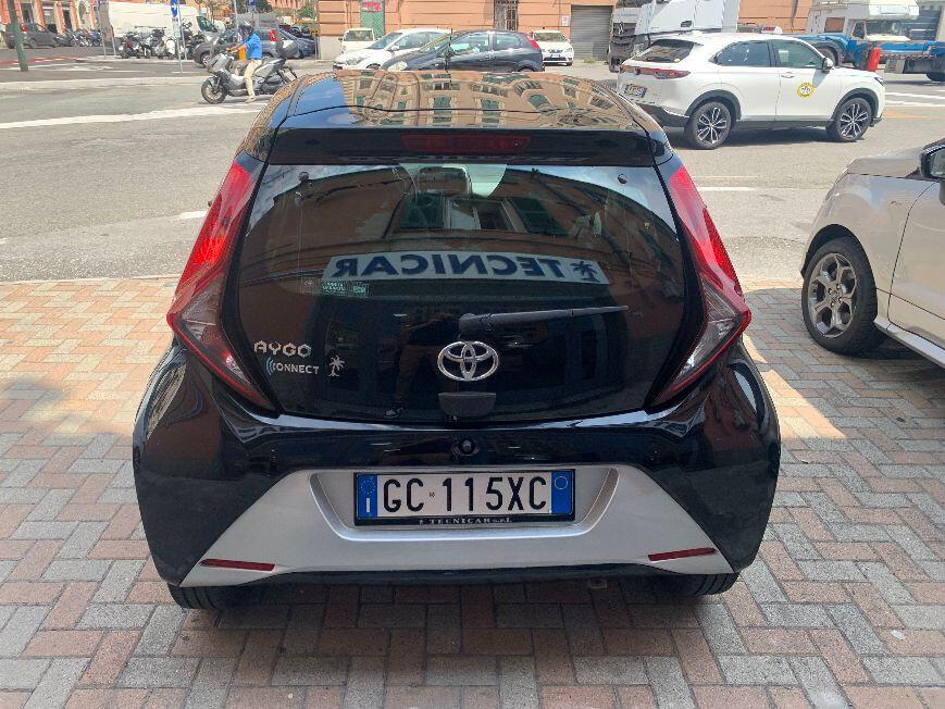 Toyota Aygo Connect 1.0 VVT-i 72CV 5 porte x-business