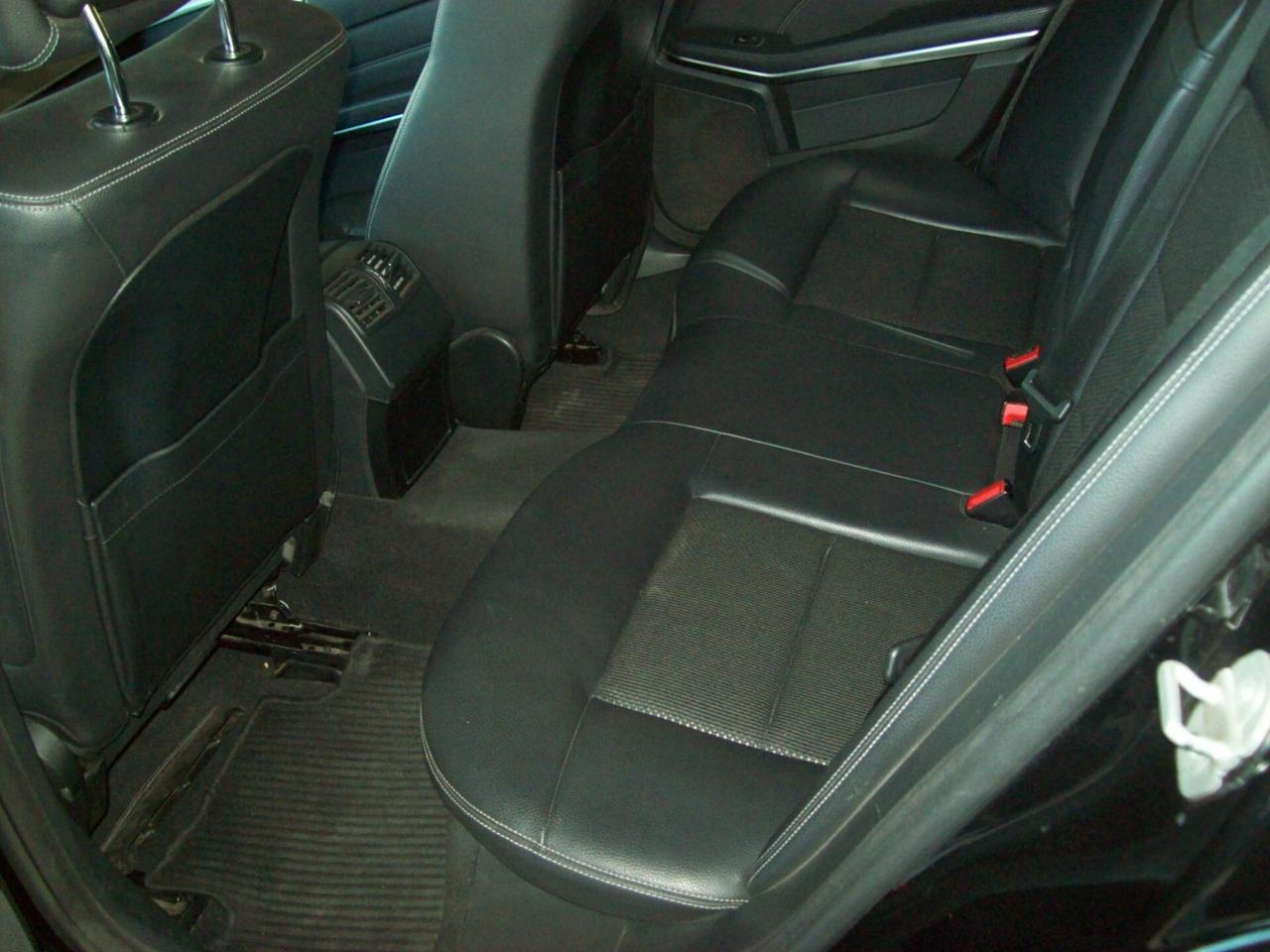 Mercedes-benz E 220 BlueTEC 4Matic Automatic Premium