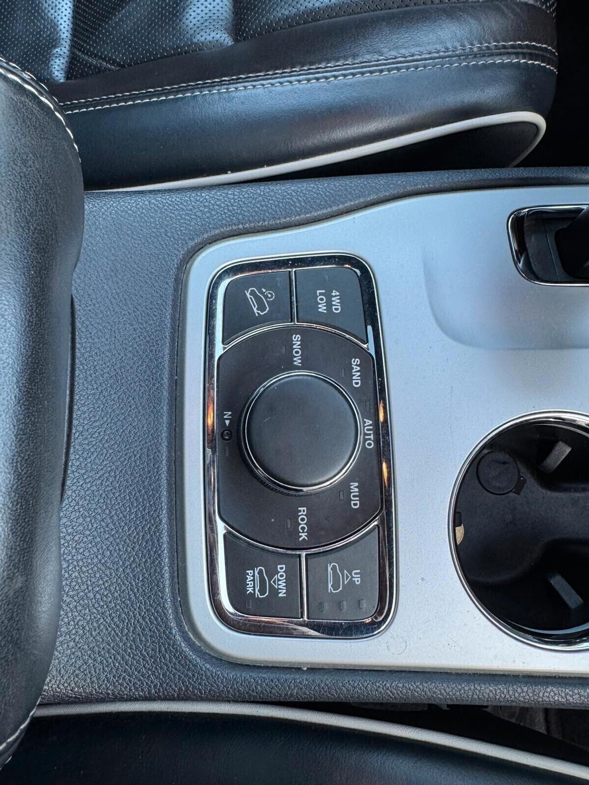 JEEP GRAND CHEROKEE 3.0 V6 CRD 250cv Mjet OVERLAND