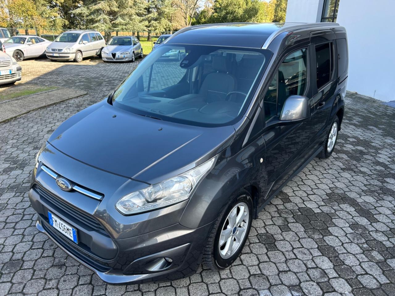 Ford Tourneo Connect 1.5 d. Titanium|TETTO PANO|RETROCAMERA