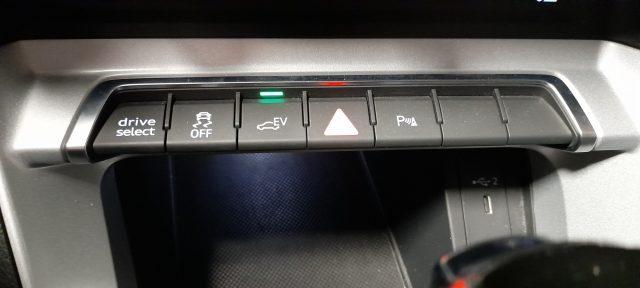 AUDI Q3 SPORTBACK 45 TFSI e S tr. S line ed. PLUG IN TETTO