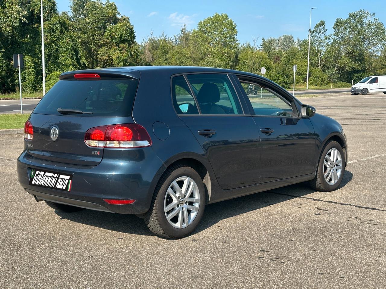 Volkswagen Golf 1.6 TDI DPF DSG 5p. Highline