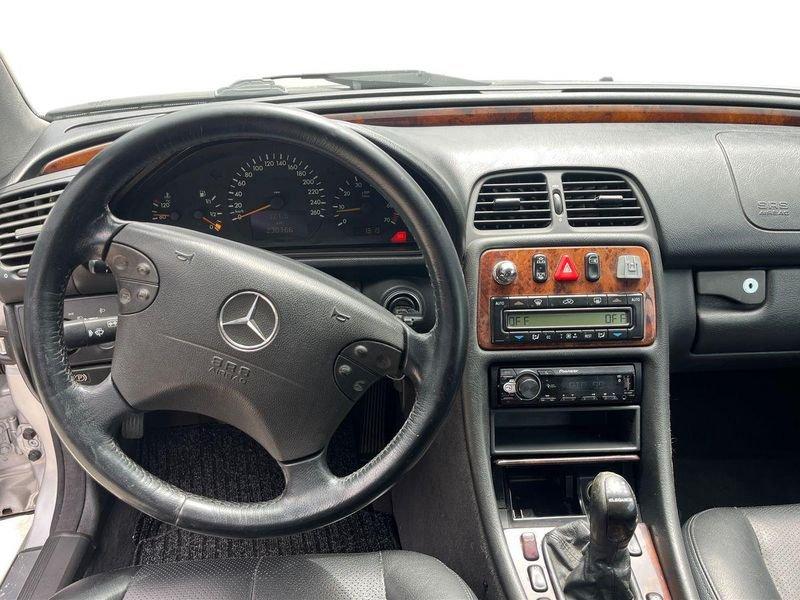 Mercedes-Benz CLK CLK CABRIO 200 KOMPRESSOR ELEGANCE