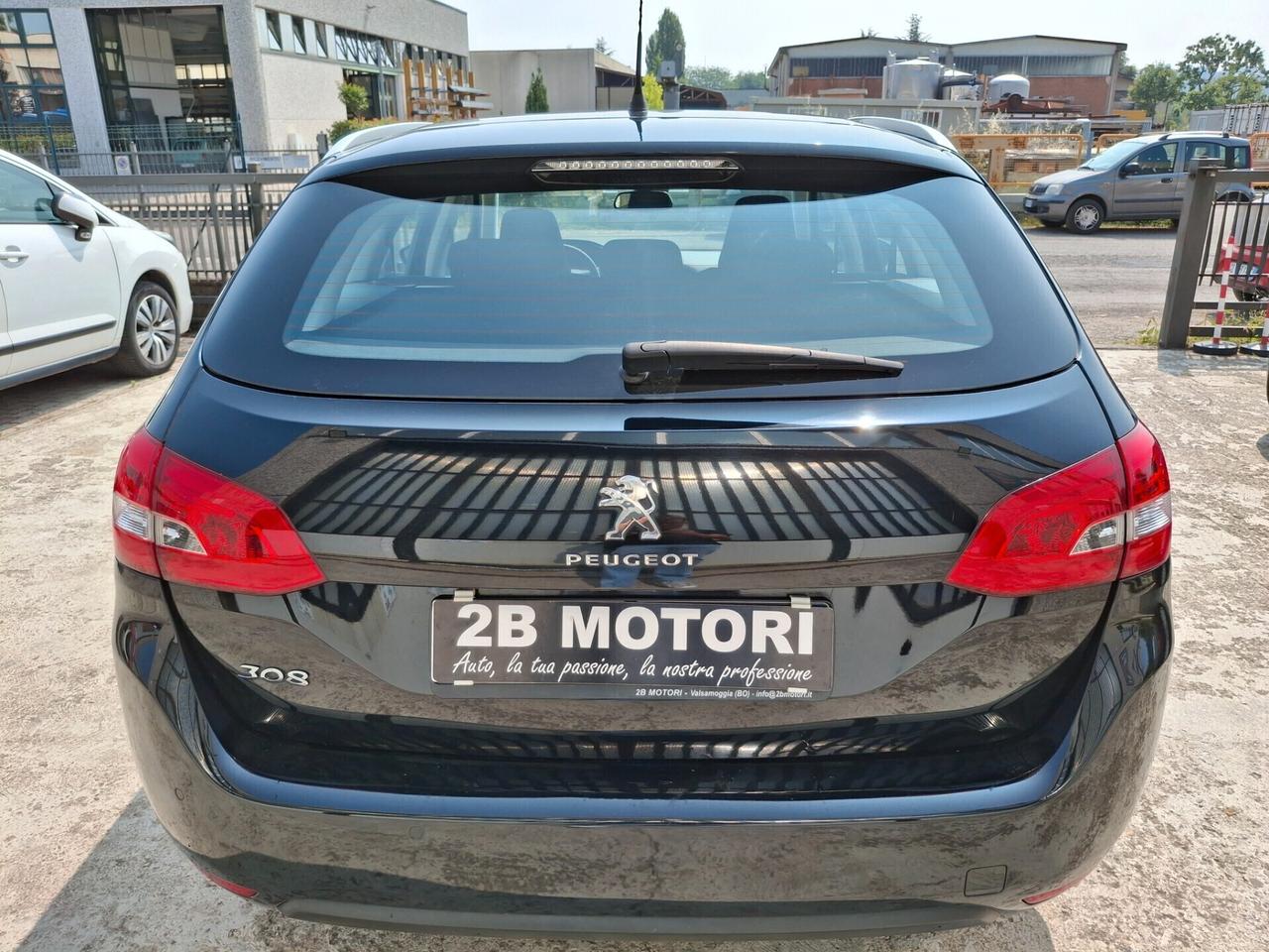 Peugeot 308 BlueHDi 120 S&S EAT6 SW Allure