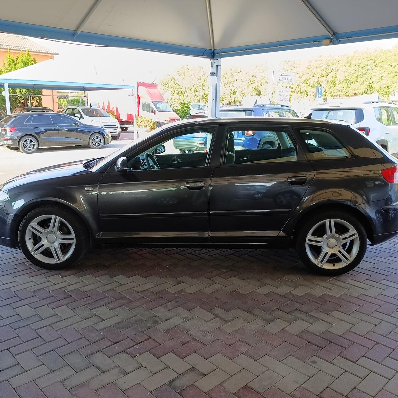 Audi A3 SPB 2.0 16V TDI Ambition frizione/volano completa nuova