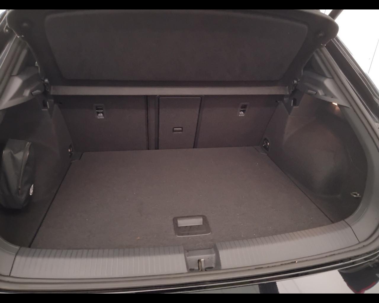 VOLKSWAGEN T-Roc 2022 - T-Roc 1.5 tsi R-Line dsg