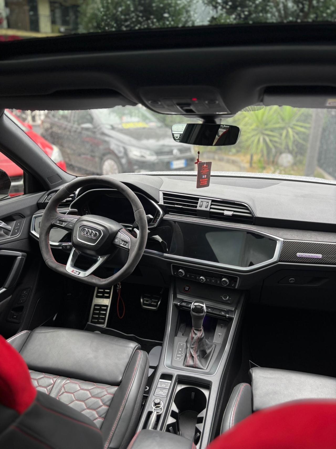 Audi Q3 RS SPB quattro S tronic