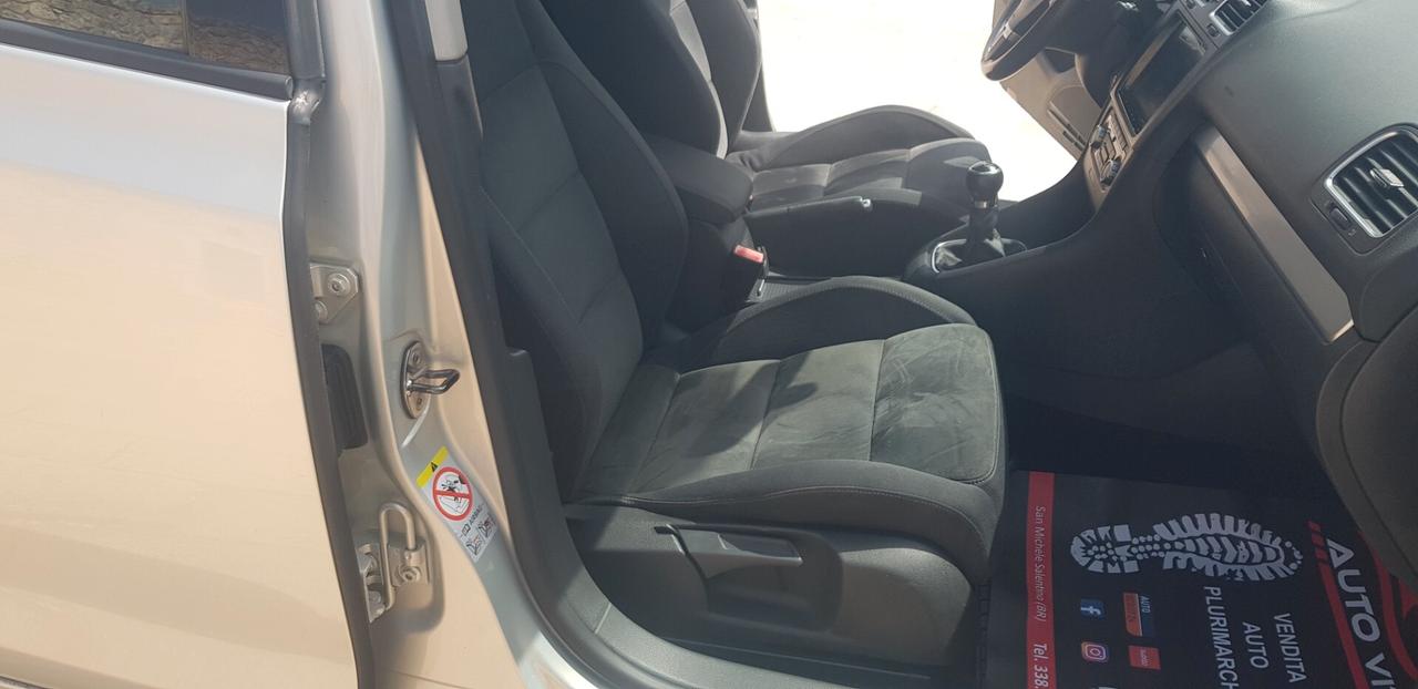 Volkswagen Golf 1.6 TDI DPF 5p. Highline