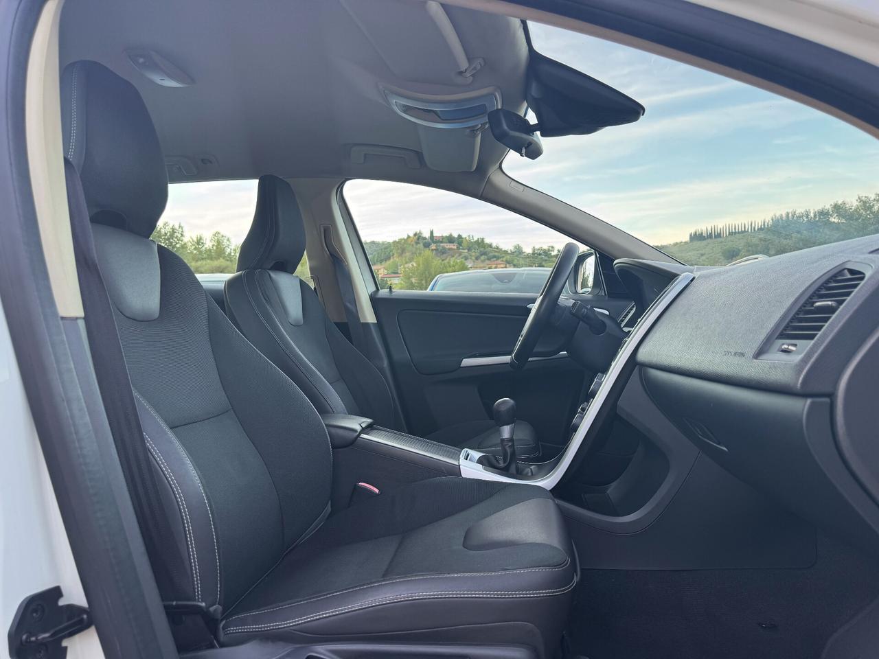 Volvo XC 60 XC60 DRIVe / AUTOCARRO N1