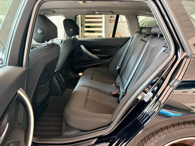 BMW 318 d Touring 150CV Sport Line + INT.PACK M Sport
