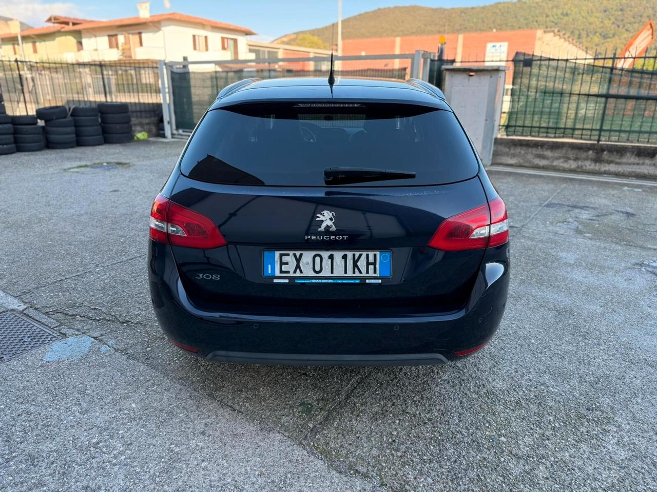 Peugeot 308 1.6 e-HDi 115 CV Stop&Start Allure