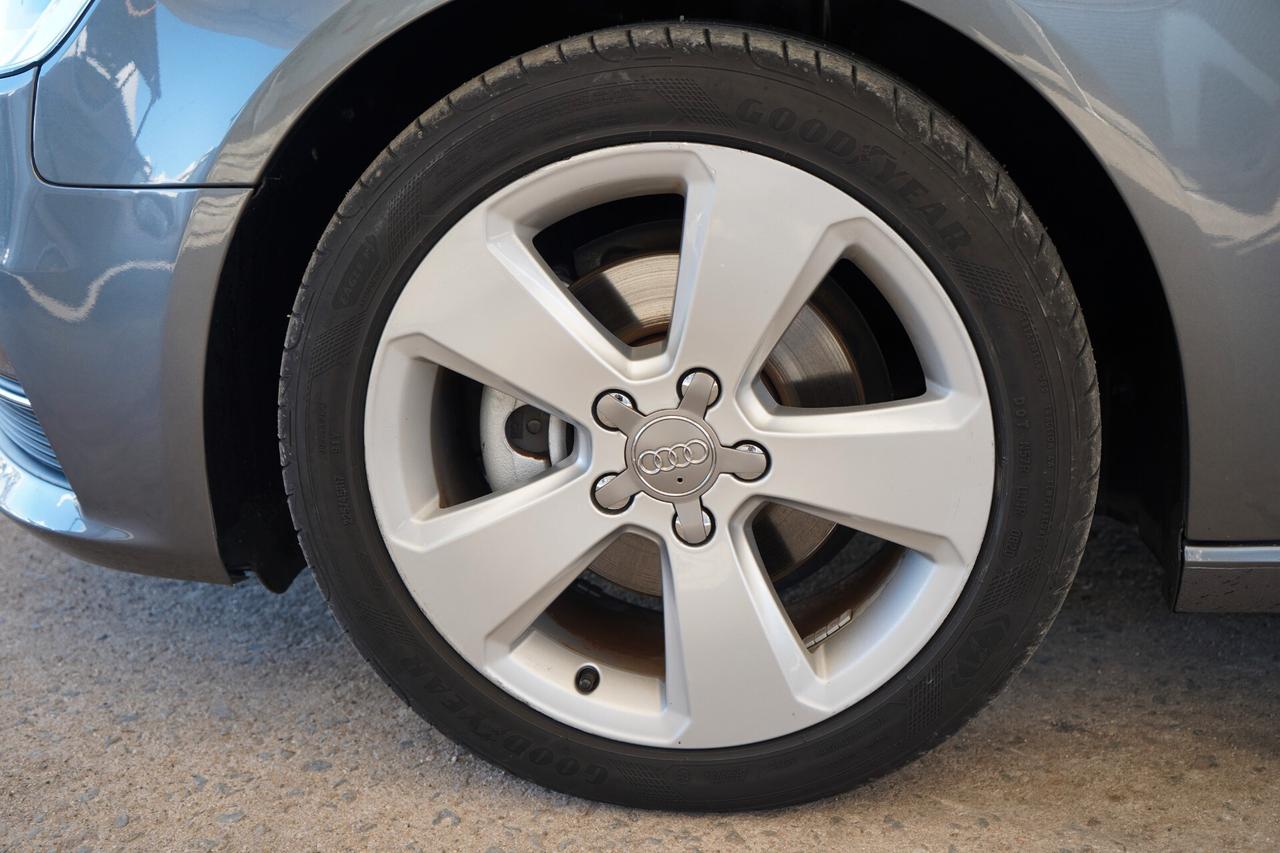 Audi A3 SPB 1.6 TDI S tronic Attraction