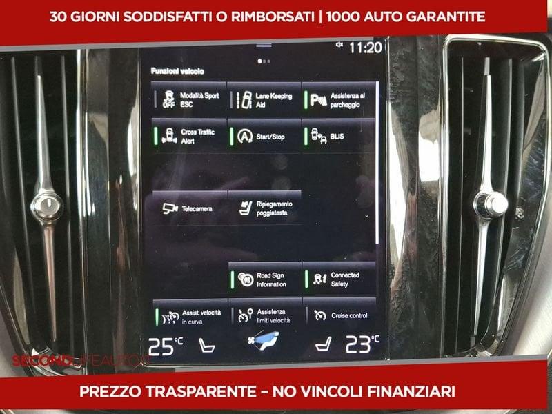 Volvo XC60 2.0 b4 Momentum Pro awd auto