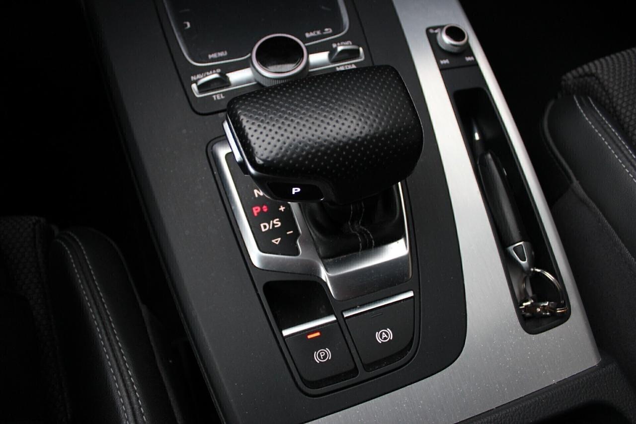 Audi Q5 2.0 TDI 190 CV quattro S-tronic Business Sport S-Line Exterior+Interior