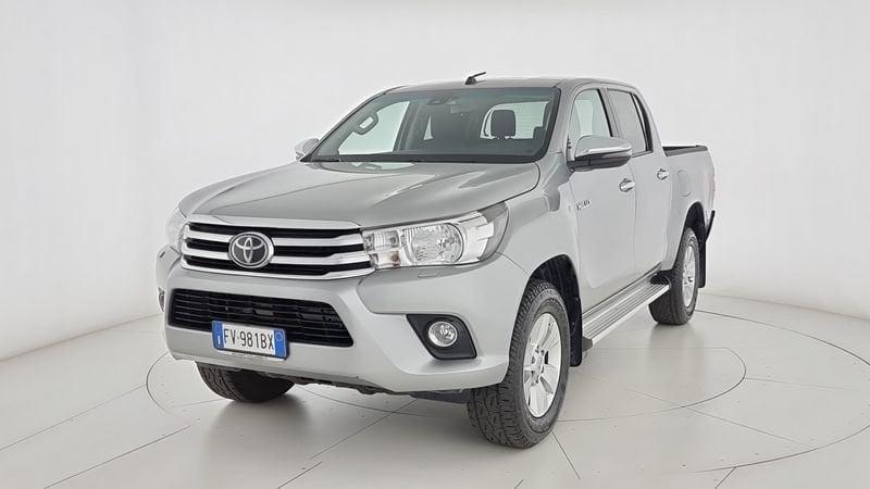 Toyota Hilux 2.4 D-4D A/T 4WD 4 porte Double Cab Executive N1 autocarro