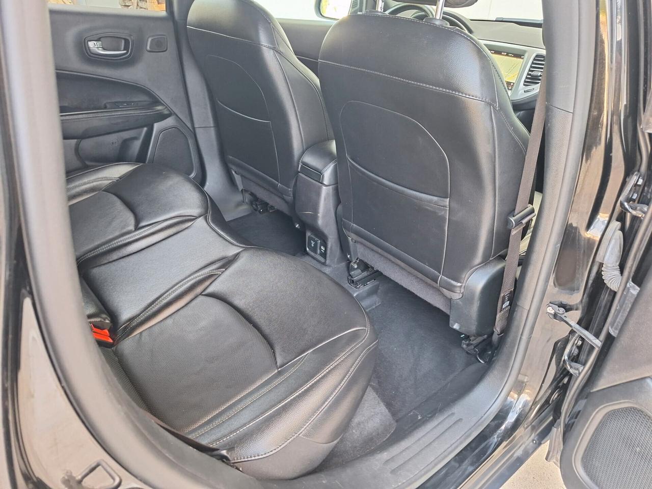 @ Jeep Compass 1.6 .Limited Sport