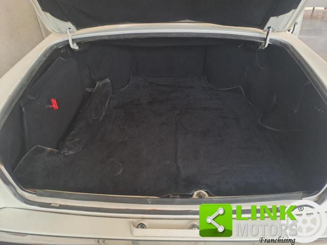 ROLLS-ROYCE Silver Shadow 2