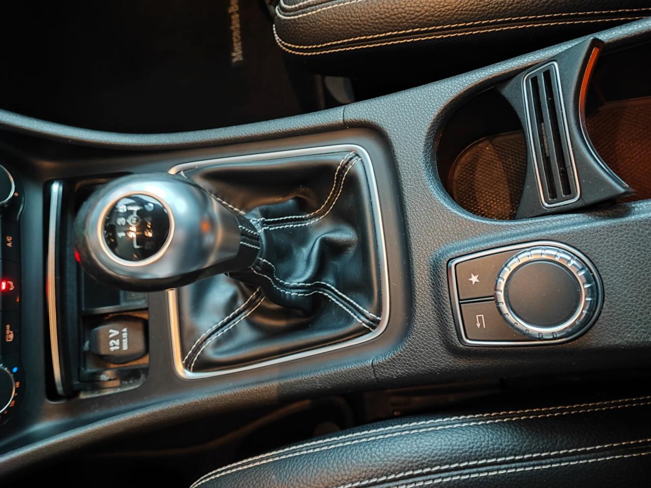 Mercedes-benz A 180 d Premium