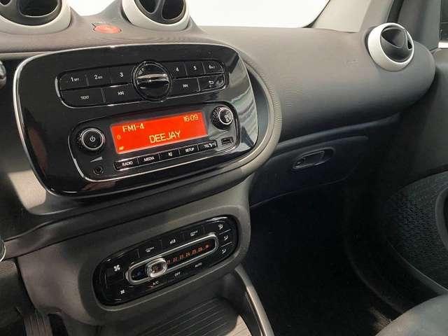 smart forTwo EQ Parisblue (22kW)