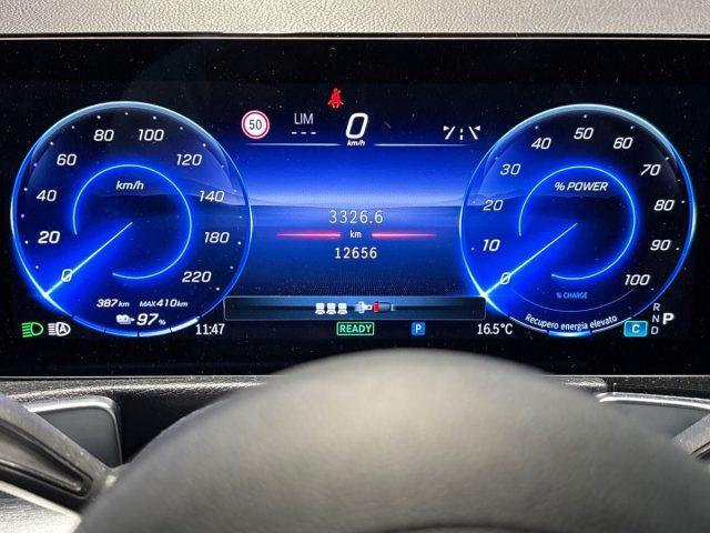MERCEDES-BENZ EQB 300 4Matic AMG Line Advanced
