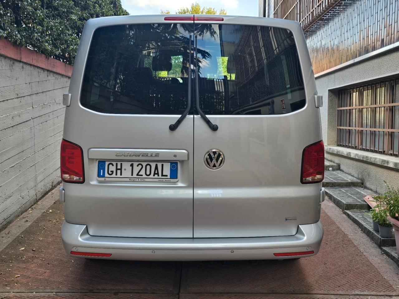 Volkswagen Caravelle 2.0 TDI 150CV DSG PC Comfortline