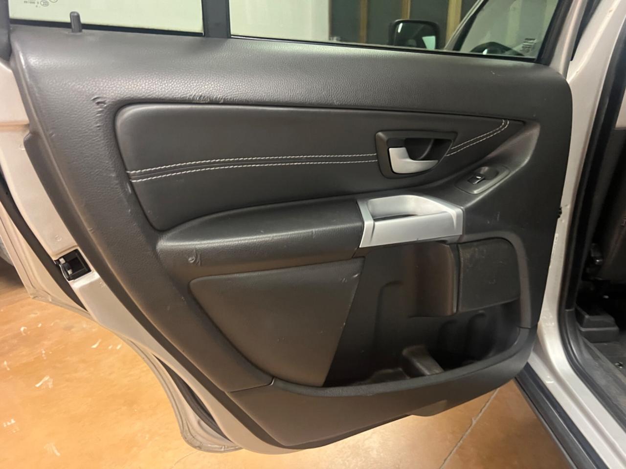 Volvo XC 90 XC90 2.4 D5 185 CV AWD Momentum