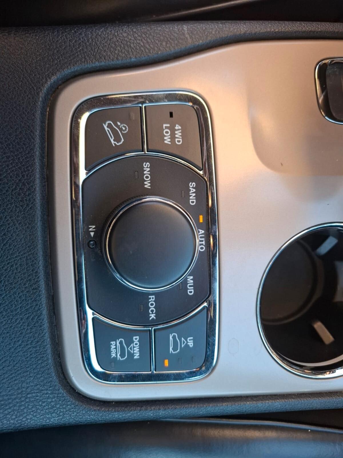 Jeep Grand Cherokee 3.0 V6 CRD 250 CV Multijet II Overland